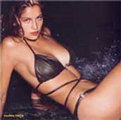 Clique cette photo "célébritée nue" pour accéder à la "zone membres" du site.